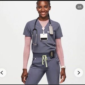 Figs Space Navy Scrub Set size small